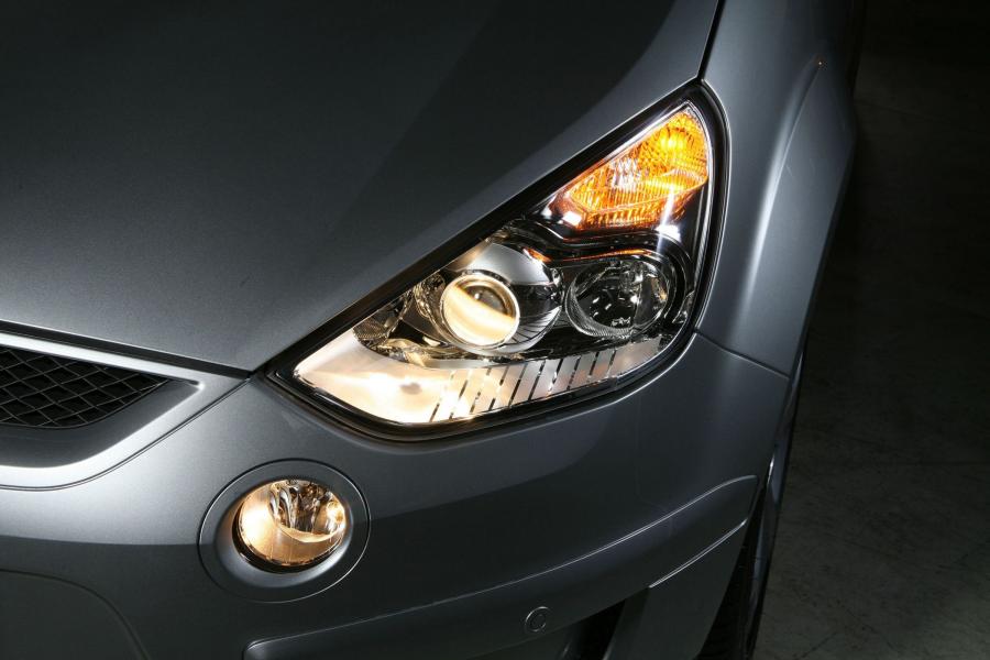  Ford S-Max 2006 года  (фото 10 из 55)
